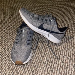 Nike Zoom Pegasus 36 Size 8.5!